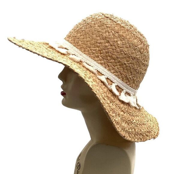 Pool to Party Straw Sun Hat by Subtle Luxury Women's OS Tassel - Picture 3 of 7
